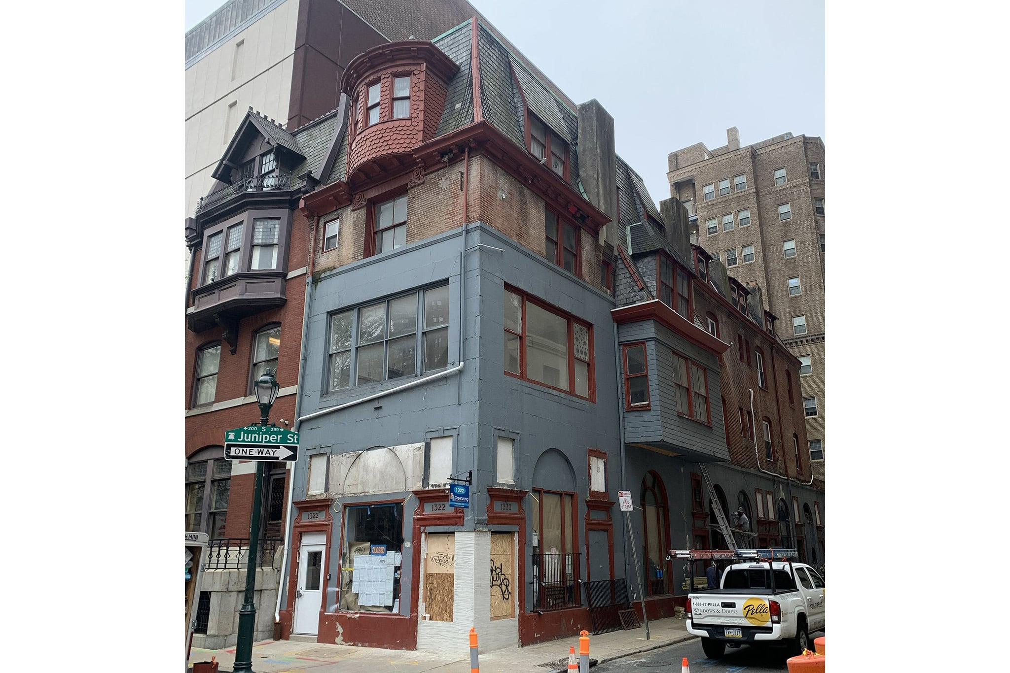 12 DrCasparWisterHouse exterior before
